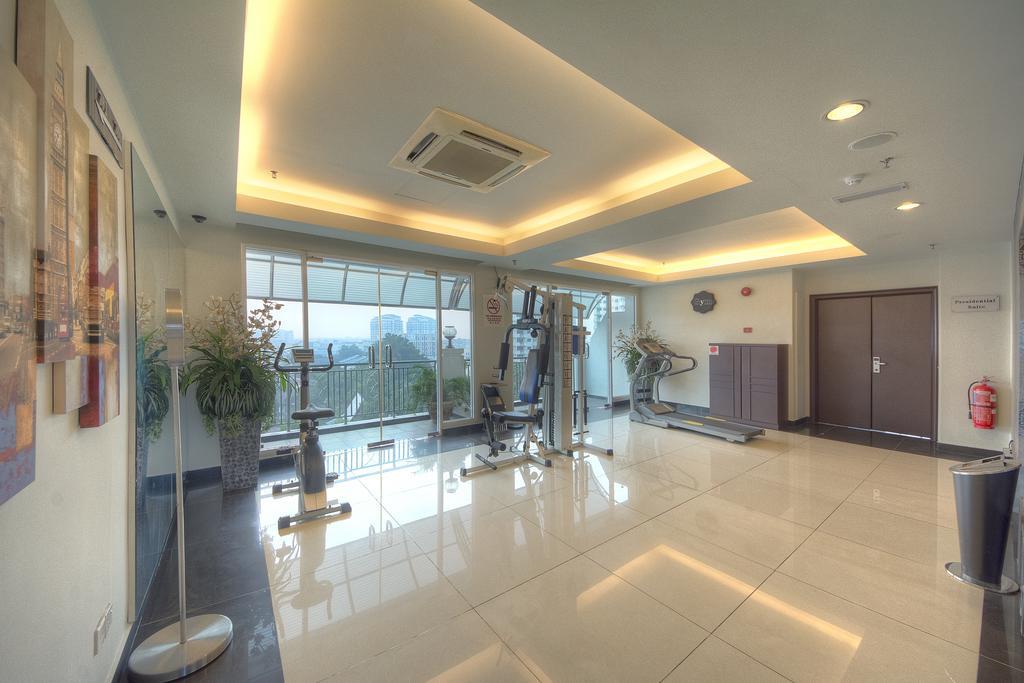 Arenaa Deluxe Hotel Malacca Exterior photo