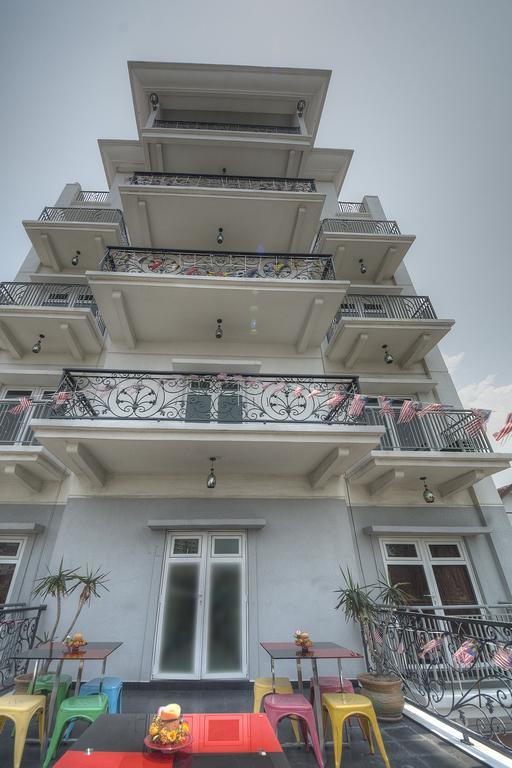 Arenaa Deluxe Hotel Malacca Exterior photo